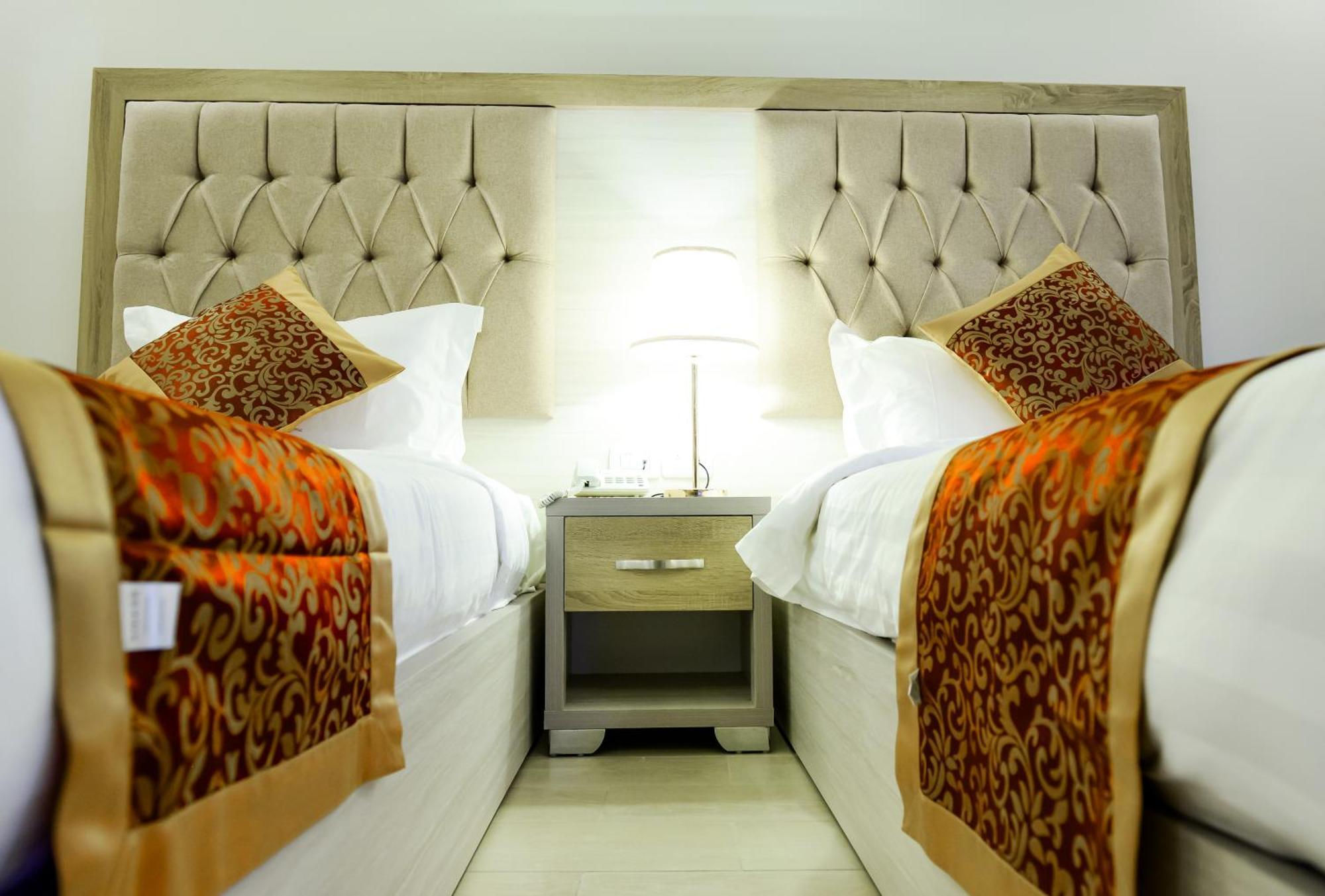 Petra Premium Hotel 瓦迪穆萨 外观 照片