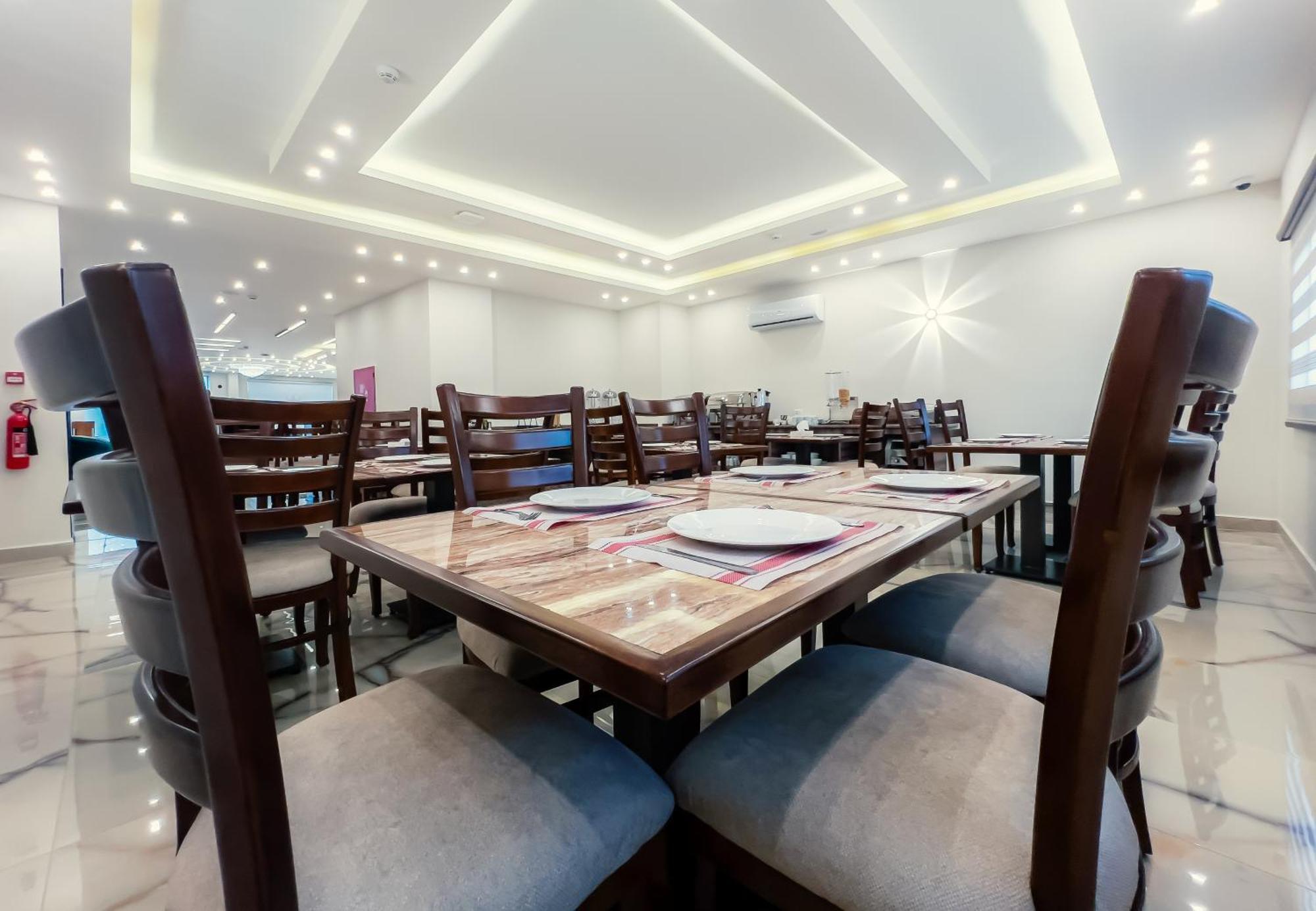 Petra Premium Hotel 瓦迪穆萨 外观 照片